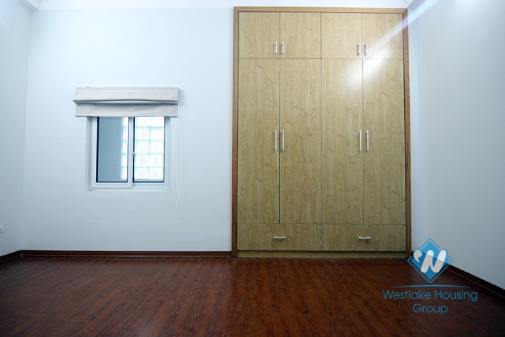 House for rent on Au Co Street